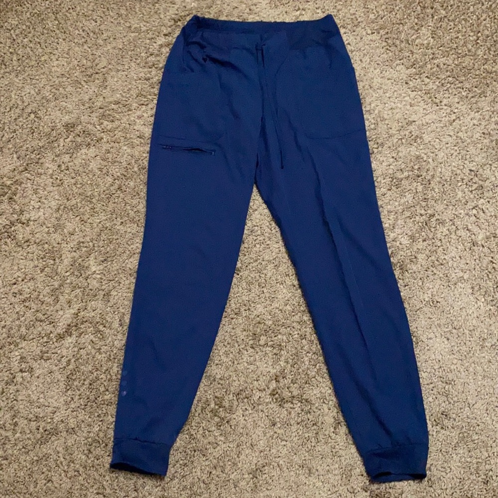 Jogger scrub pants